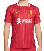 Load image into Gallery viewer, CAMISETA 1A EQUIPACIÓN LIVERPOOL 2024/25
