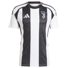 Charger l&#39;image dans la galerie, CAMISETA 1A EQUIPACIÓN JUVENTUS 2024/25
